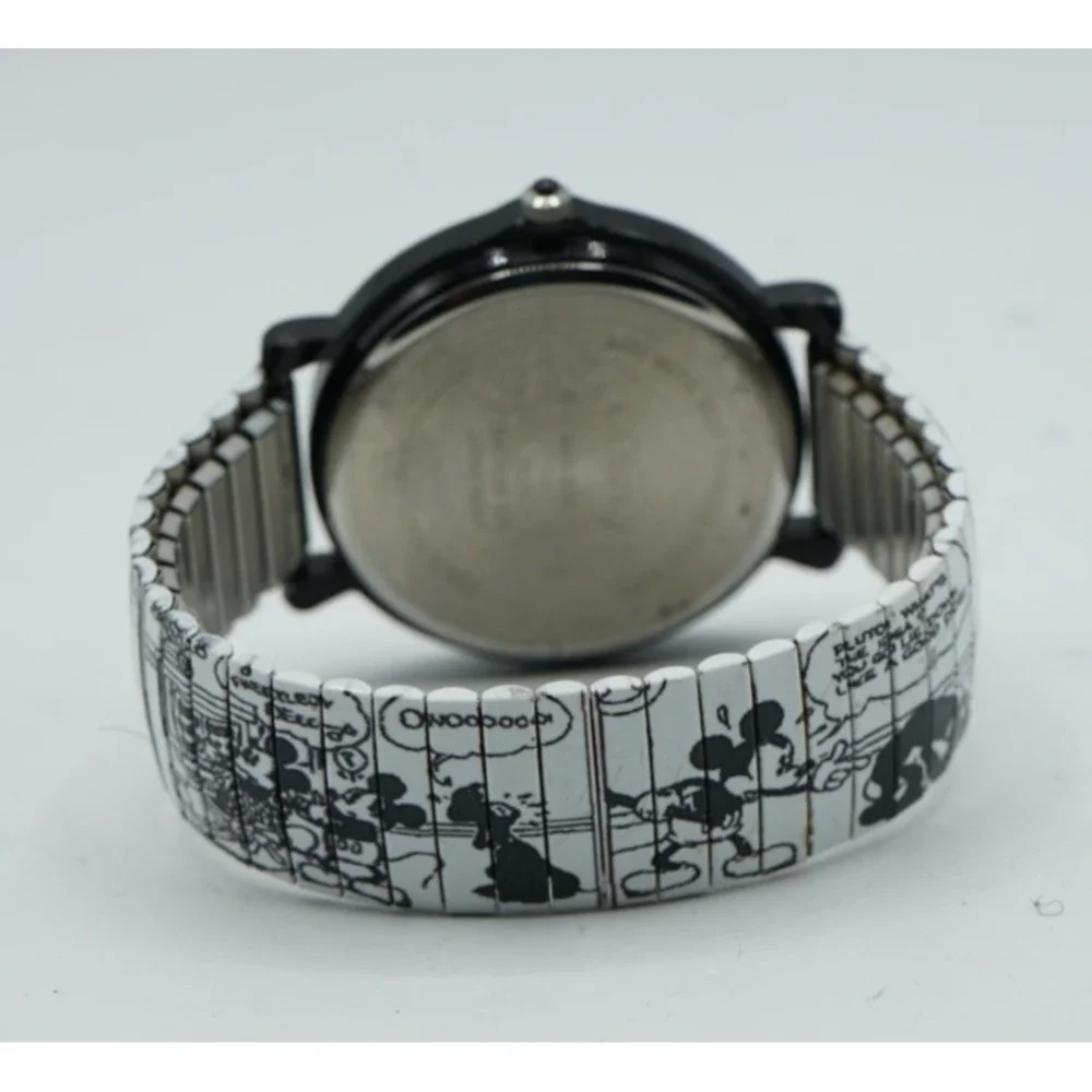 Disney Mickey Mouse Watch Large Face MCK1082K New Battery Japan